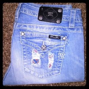 SOLD Miss Me Skinny Jeans Size 31×31.5